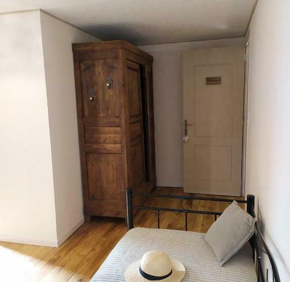 مبيت وإفطار La Ferme Les Mamours