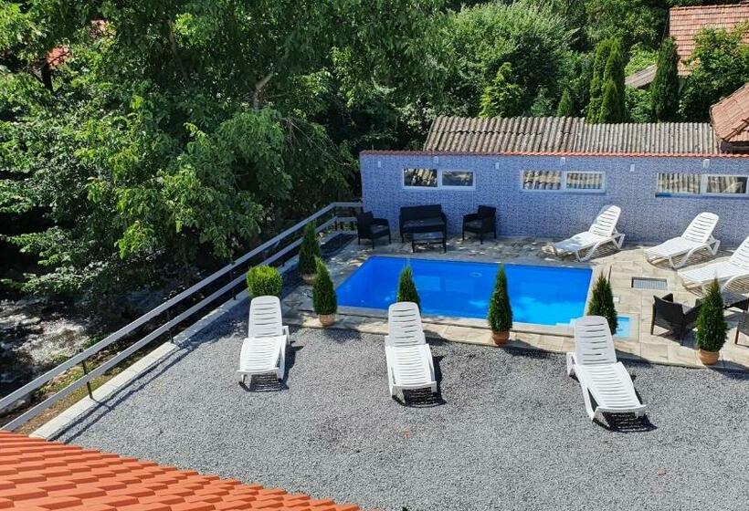 פנסיון Ati&hanna2