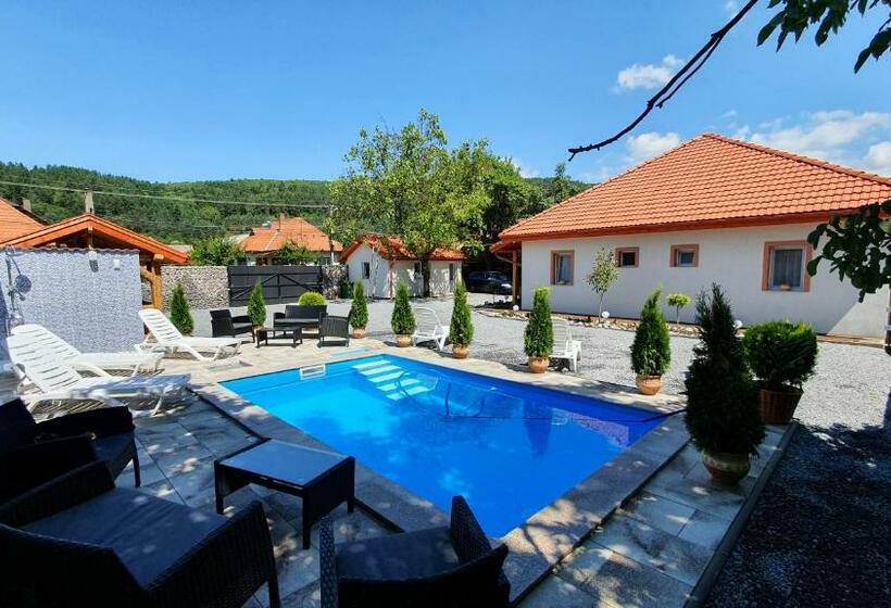 פנסיון Ati&hanna2