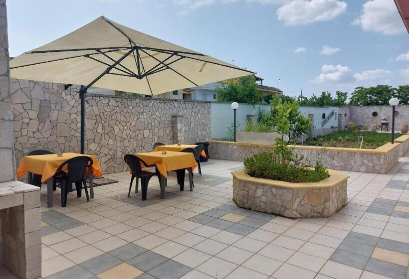 Пансион Oltremare