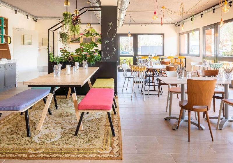 Greet Hotel Beaune