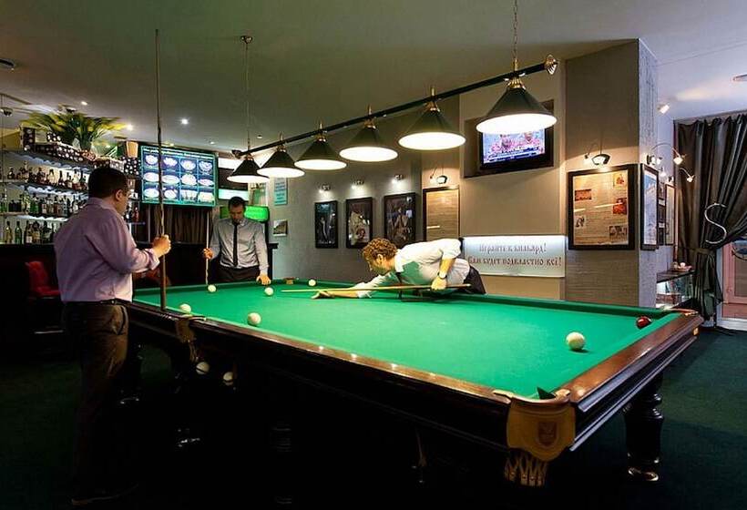 호텔 Marins Park Novosibirsk