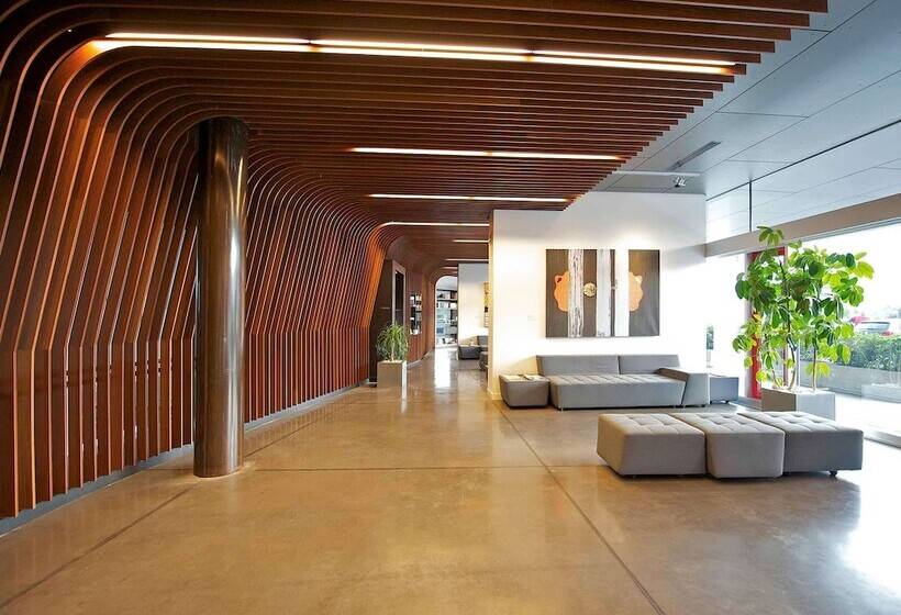 فندق Mercure Nerocubo Rovereto