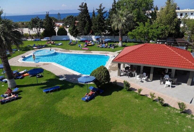 Matoula Beach Hotel
