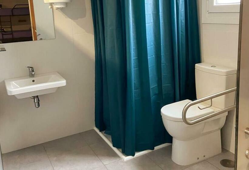 Albergue O Marco Hostel