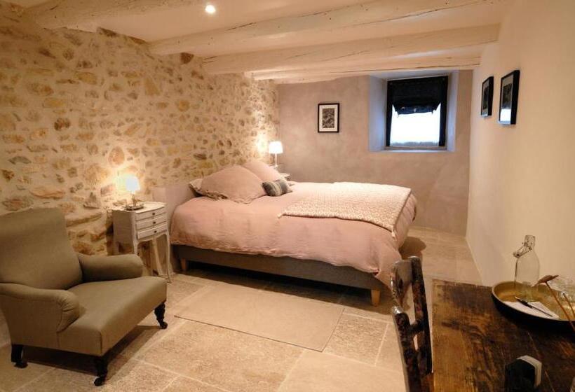住宿加早餐  La Maison Blanche Uzès
