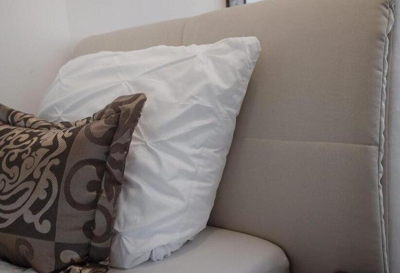 پانسیون Casa Plus