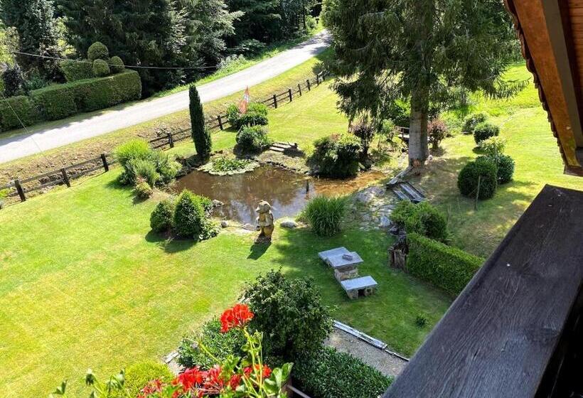 膳宿费 Chambres D Hôtes Des Cascades St Nicolas