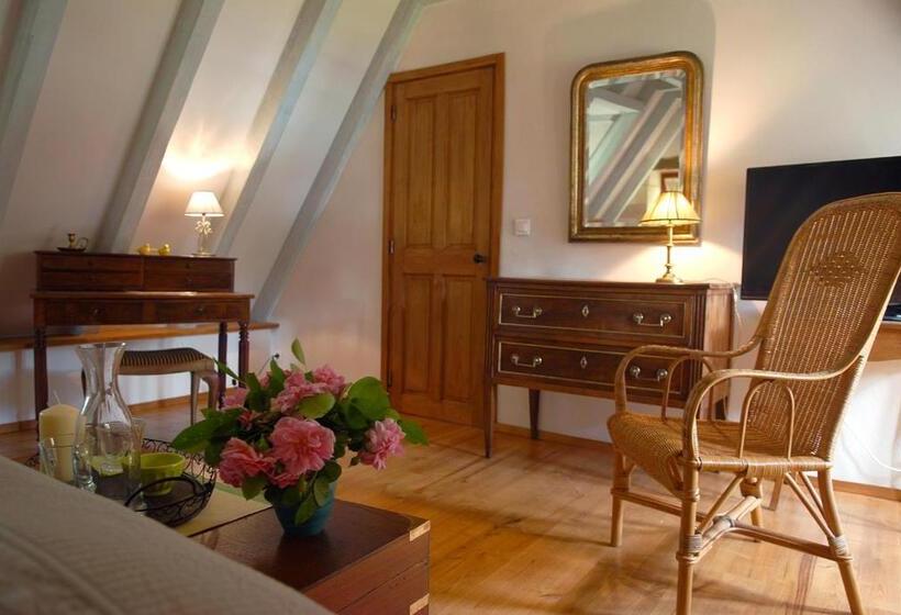 צימר Le Manoir Du Rocher