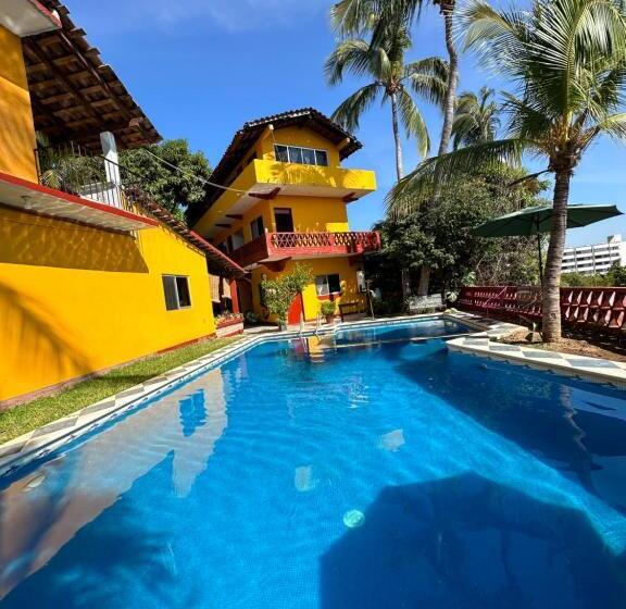 هتل Cabañas Pepe