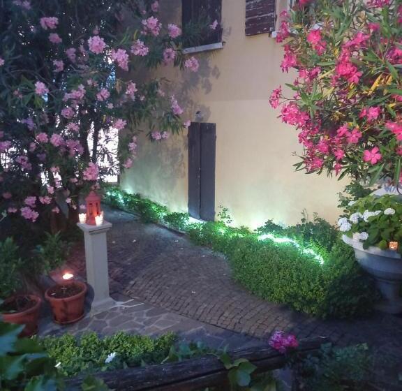 L Oleandro Sul Lago D Iseo B&b