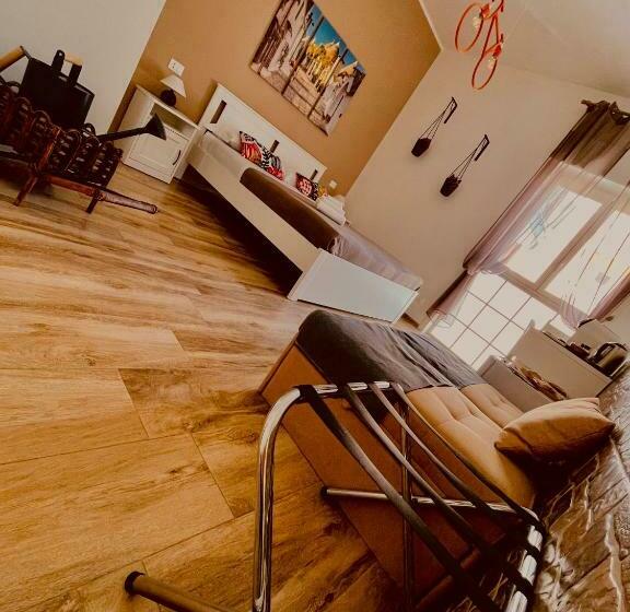 تختخواب و صبحانه Mimì Maison Bari