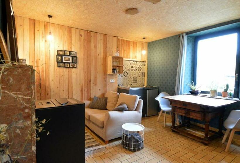 بنسيون L Eglantine