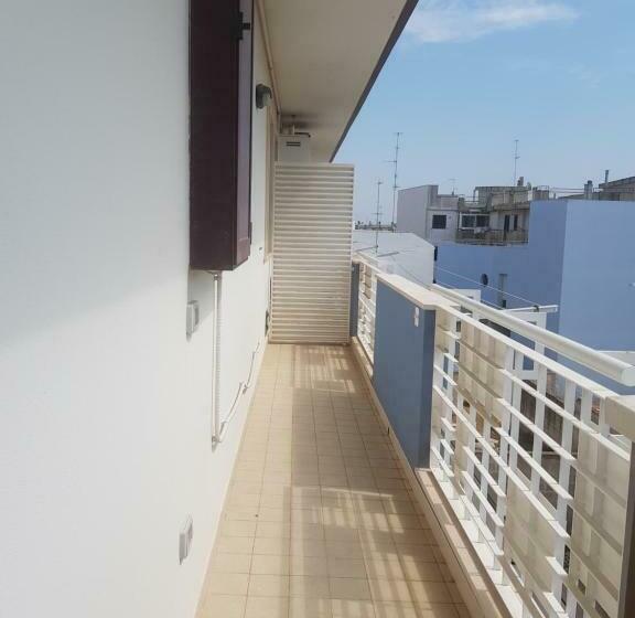 פנסיון La Casa Di Mariagrazia Rooms Con Cucina Condivisa E Terrazza