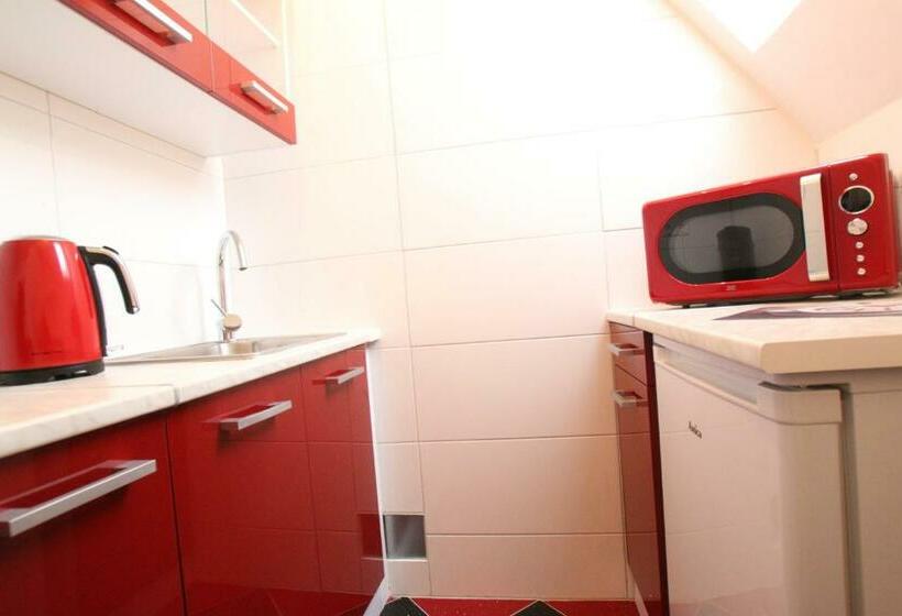 فندق صغير Gästehaus Kronenstraße