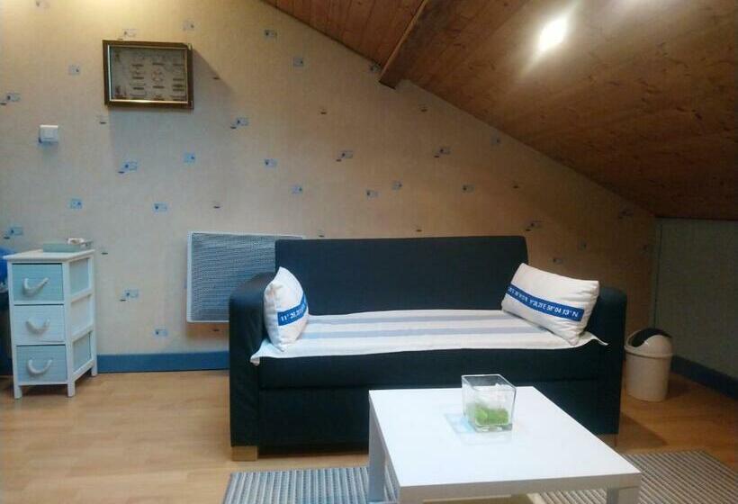 مبيت وإفطار Les Aubretias