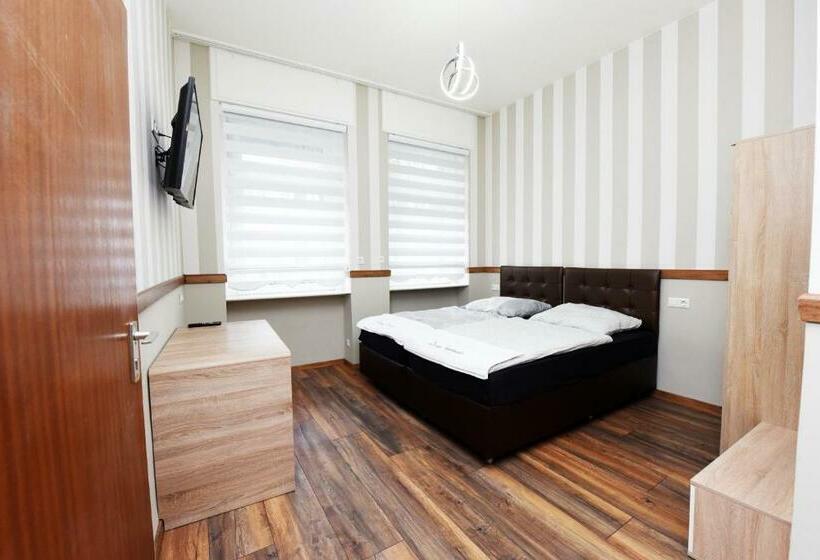 膳宿费 Design Apartments 2