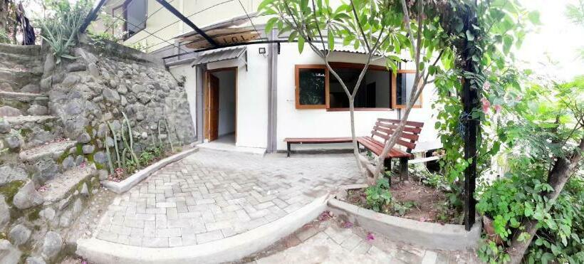 פנסיון Merdeka House