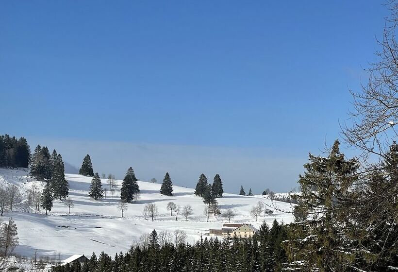 민박 La Ferme De Jean Entre Lacs Et Montagnes