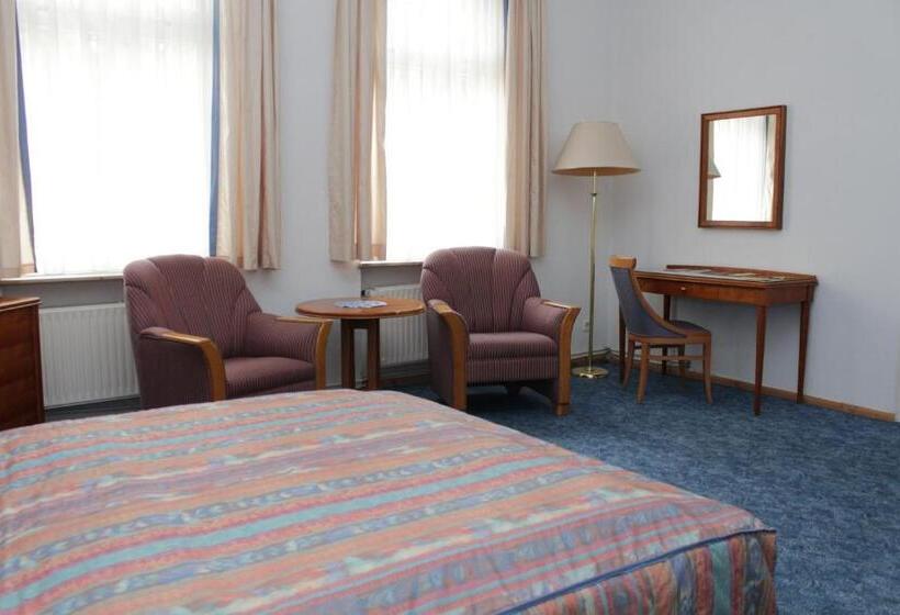 Pensão Weinkeller Wölk