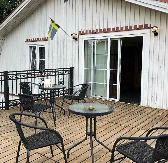 تختخواب و صبحانه Gästhus La Casa