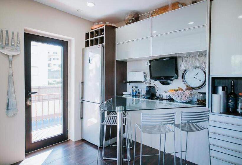 پانسیون Lourenço S House Deluxe Cascais