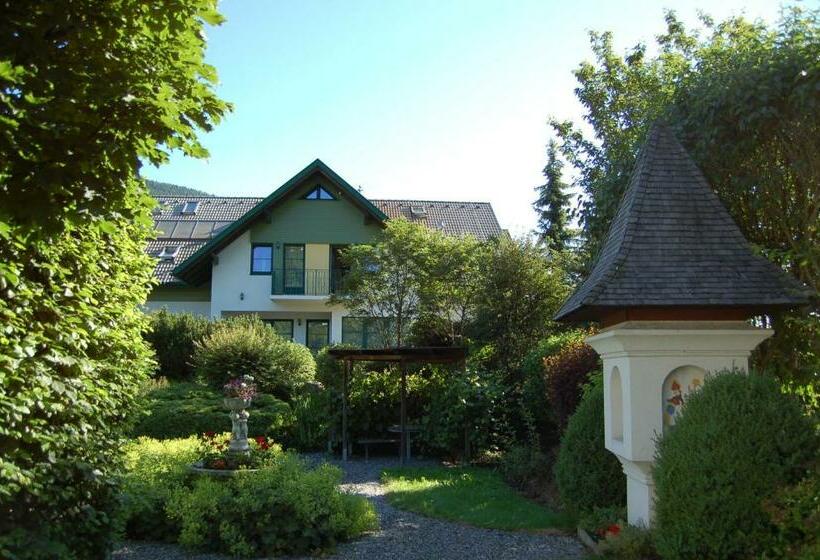 فندق Gasthaus Pension Zum Lustigen Steirer