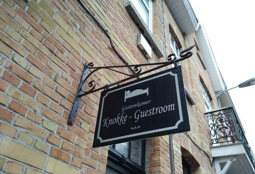 ペンション Knokke Guestroom Charming Room In Knokke City Center Is Pet Friendly!