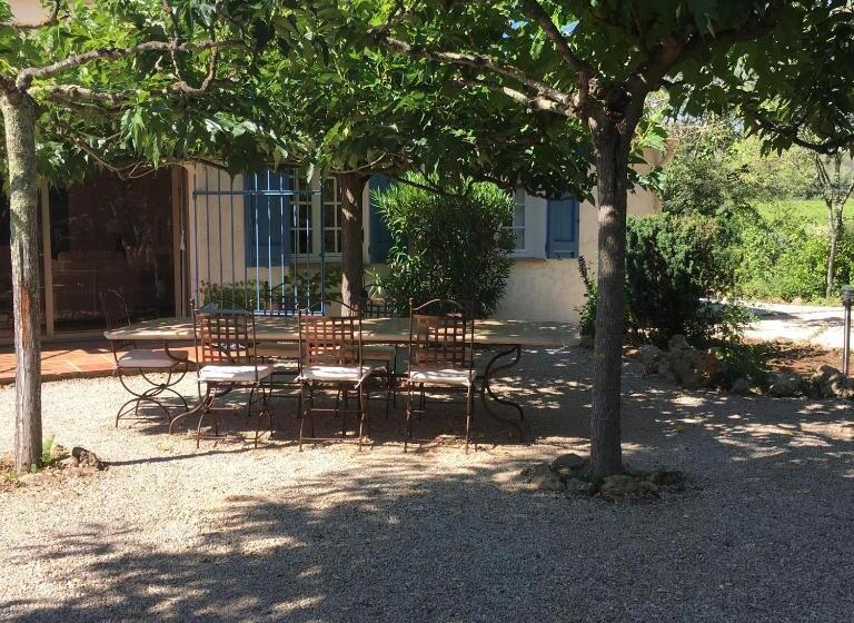 צימר L  Esmerand