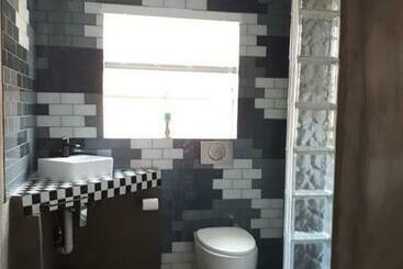تختخواب و صبحانه Oppermans Villa