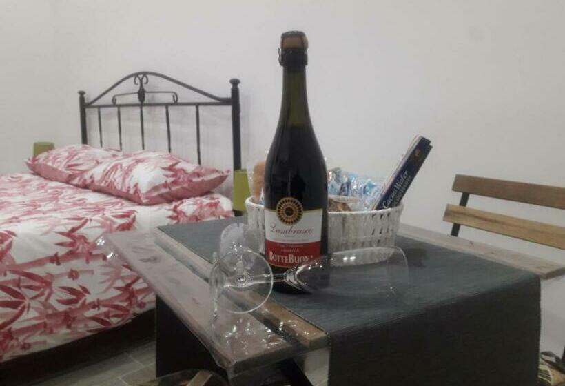 پانسیون Sole Mio Rooms & Breakfast
