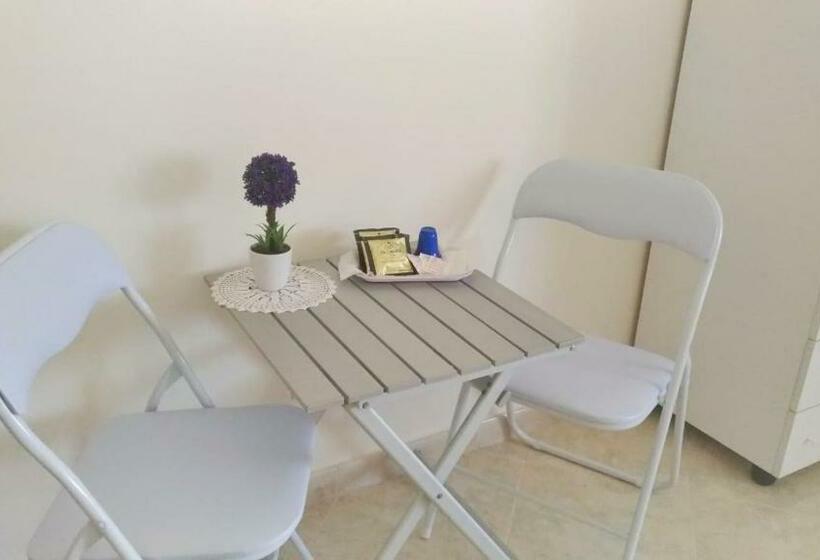 تختخواب و صبحانه Il Soffione Home