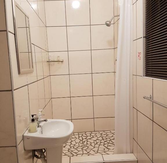 Пансион Karoo View Guesthouse Cradock
