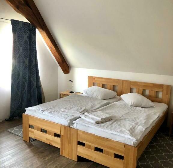 پانسیون Penzion U Kapitána