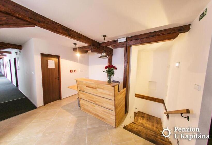 پانسیون Penzion U Kapitána