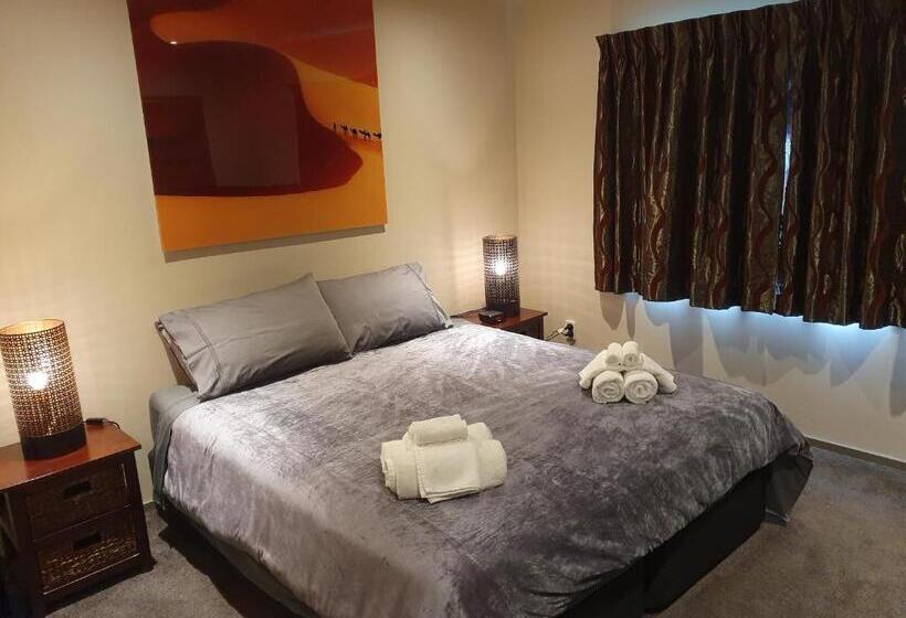 צימר White House