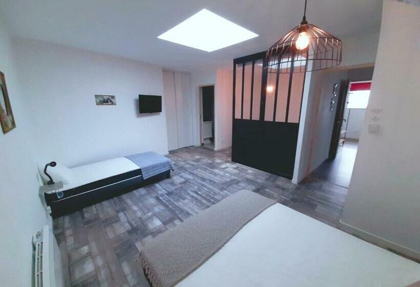 بنسيون Gite De La Mariée à 7mn Du Puy Du F0u