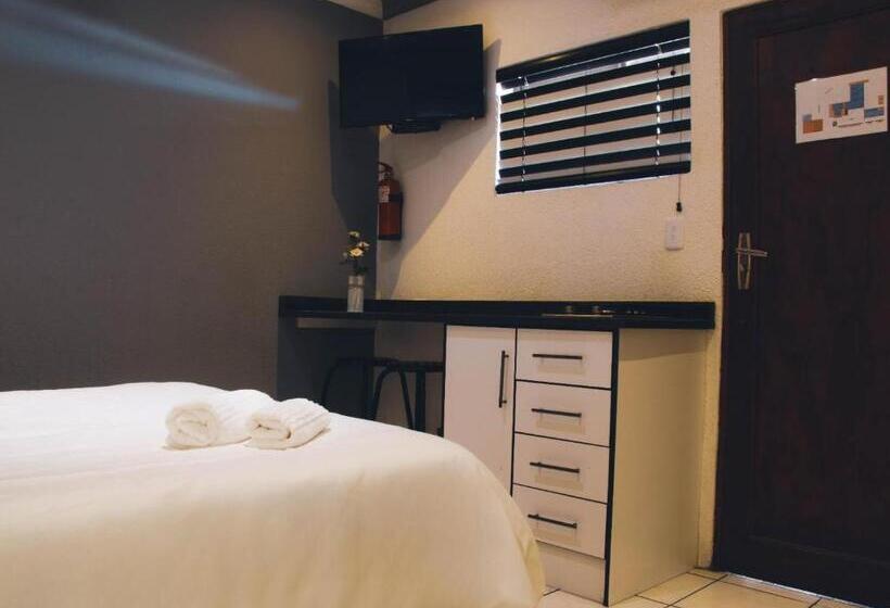 膳宿费 Palm Inn Guesthouse