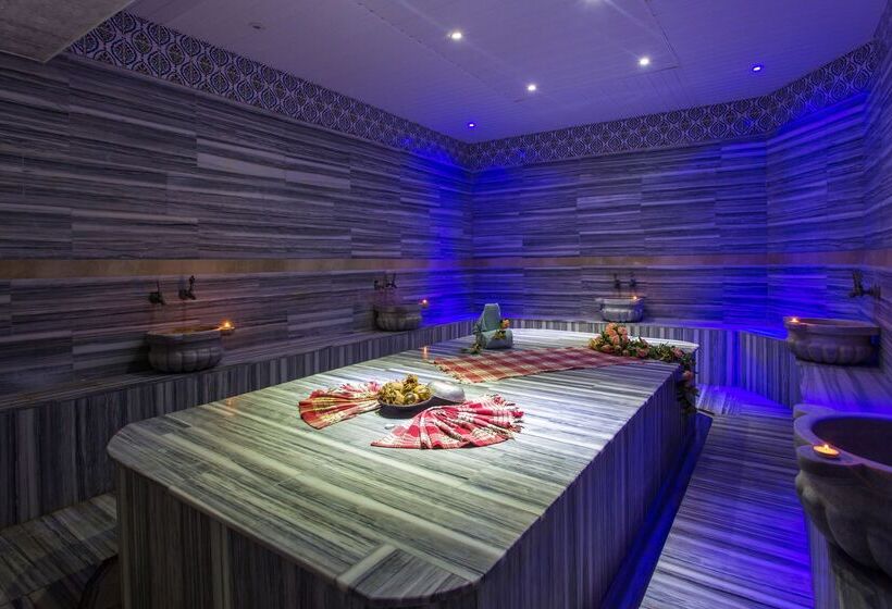Atlas Beach Hotel