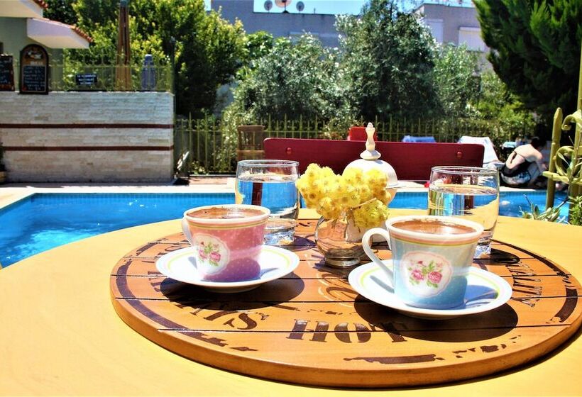 Foca 1887 Otel