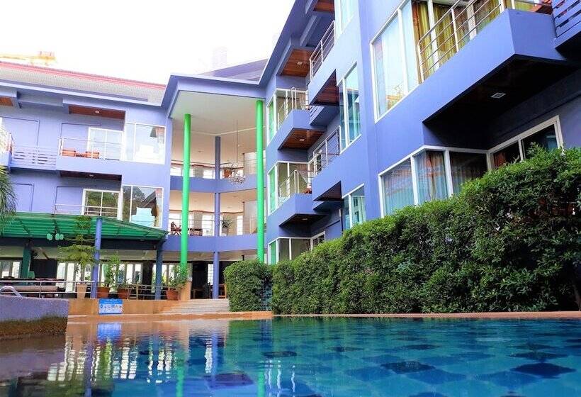 هتل Aonang Village Resort