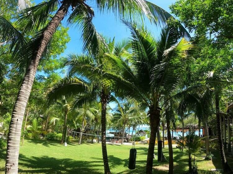 هتل Chantaramas Beach Resort, Koh Phangan