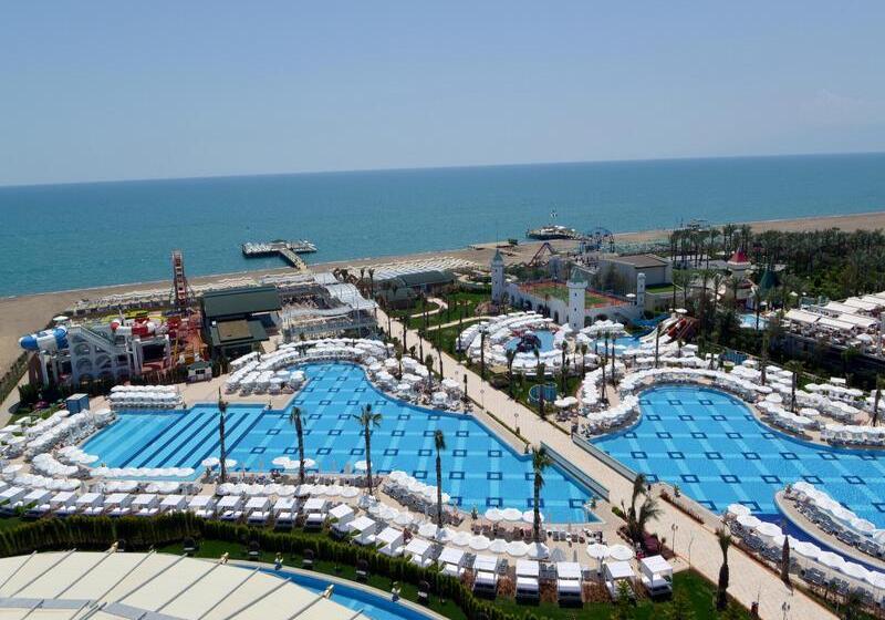 هتل Delphin Imperial Lara