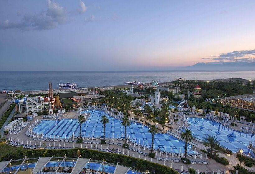 هتل Delphin Imperial Lara
