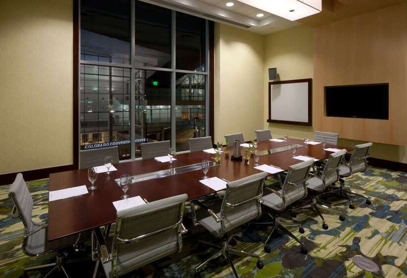 هتل Embassy Suites By Hilton Denver Downtown Convention Center