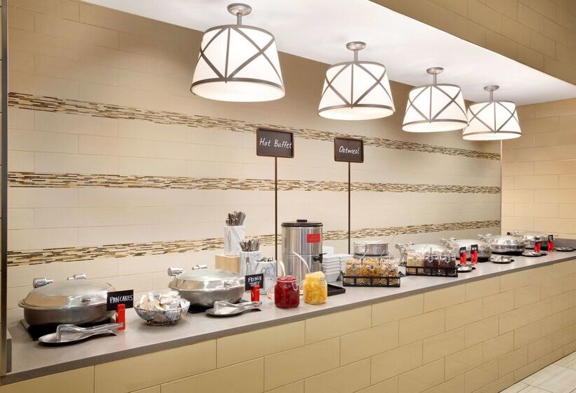هتل Embassy Suites By Hilton Denver Downtown Convention Center