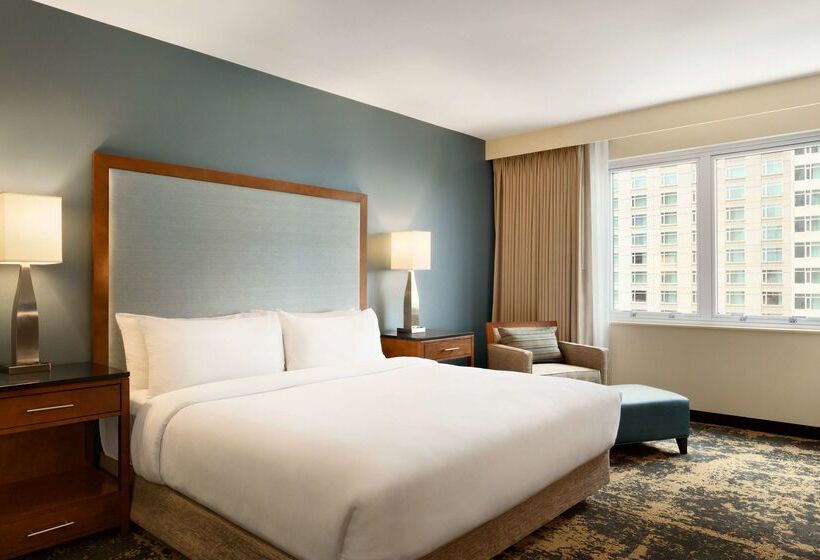 هتل Embassy Suites By Hilton Denver Downtown Convention Center