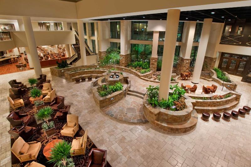 هتل Embassy Suites San Antonio Riverwalk Downtown