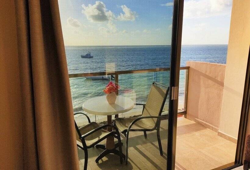 هتل Hacienda Morelos Beachfront