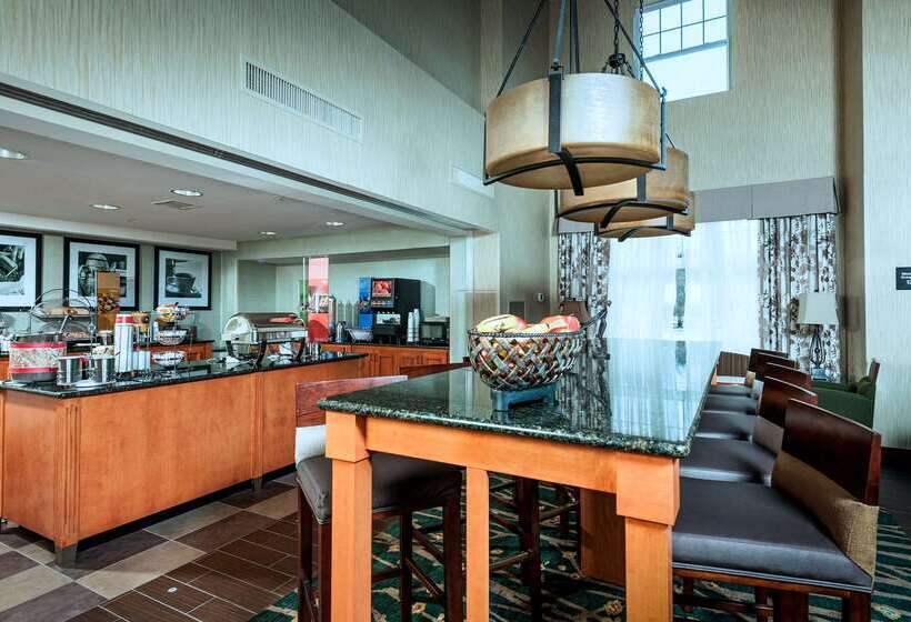 فندق Hampton Inn & Suites Rockland